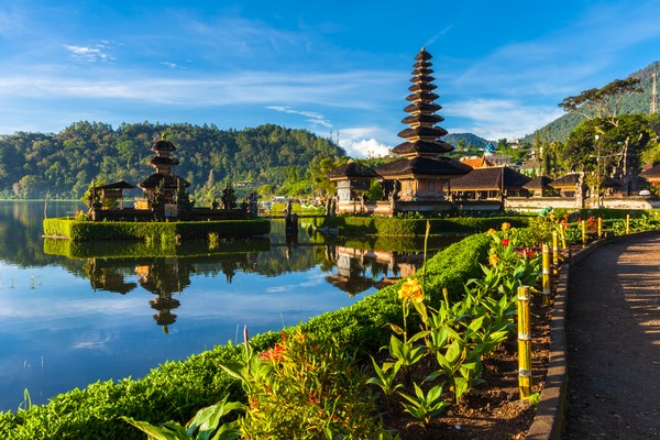 Pariwisata Indonesia: Destinasi Yang Paling Diburu Wisatawan