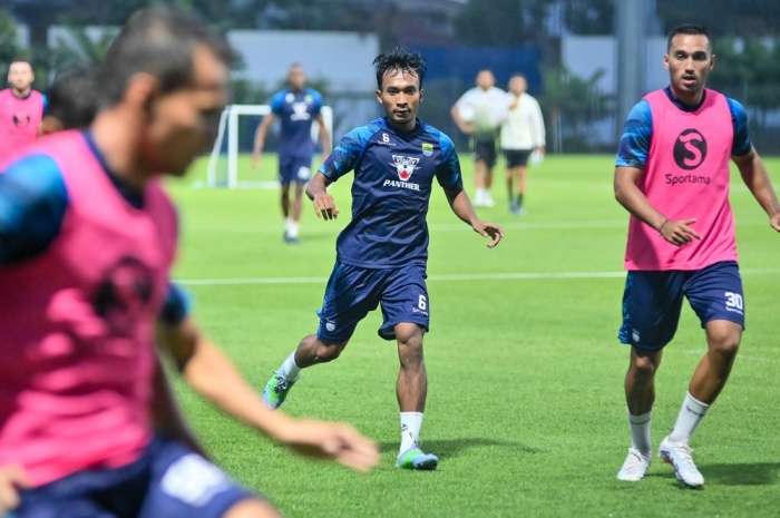 Strategi Dan Skuad Terkini Persib Bandung Menghadapi Kompetisi