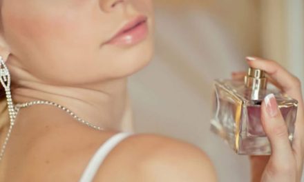 Dampak Penggunaan Parfum Berlebihan Bagi Kesehatan Tubuh
