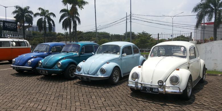 Mobil Retro VS Mobil Klasik: Apa Perbedaannya?