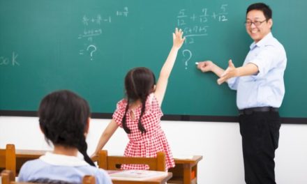 Dosen Dan Guru: Peran Penting Pendidik Membentuk Generasi