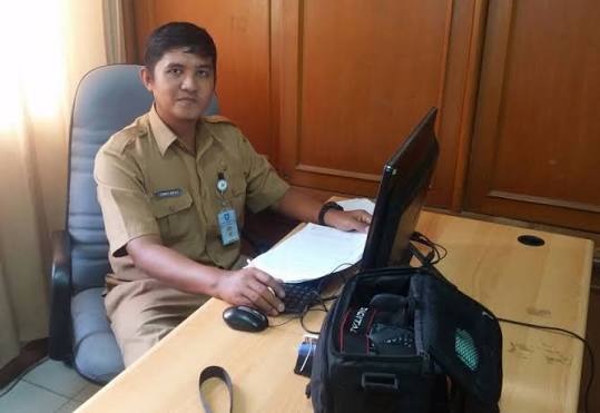Instansi Pemerintahan: Mengenal Peran Memberikan Pelayanan