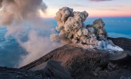 Abu Vulkanik: Dampak Bagi Lingkungan Dan Aktivitas Masyarakat