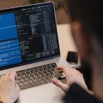 Belajar Coding Pemula: Mengenal Logika Dasar Pemrograman