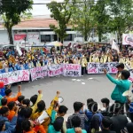 Demokrasi Aktivisme Mahasiswa Menentang Kebijakan Prabowo