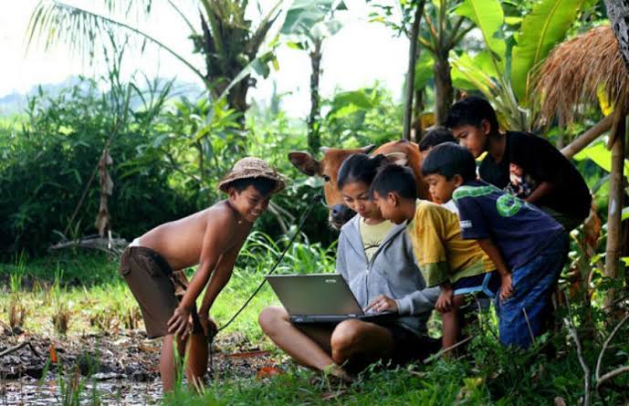 Kesenjangan Digital: Hambatan Akses Teknologi Wilayah Terpencil